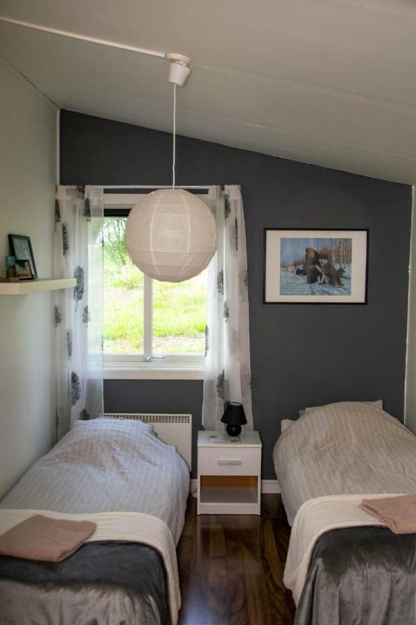 Husky Lodge Hostel Kiruna Bagian luar foto